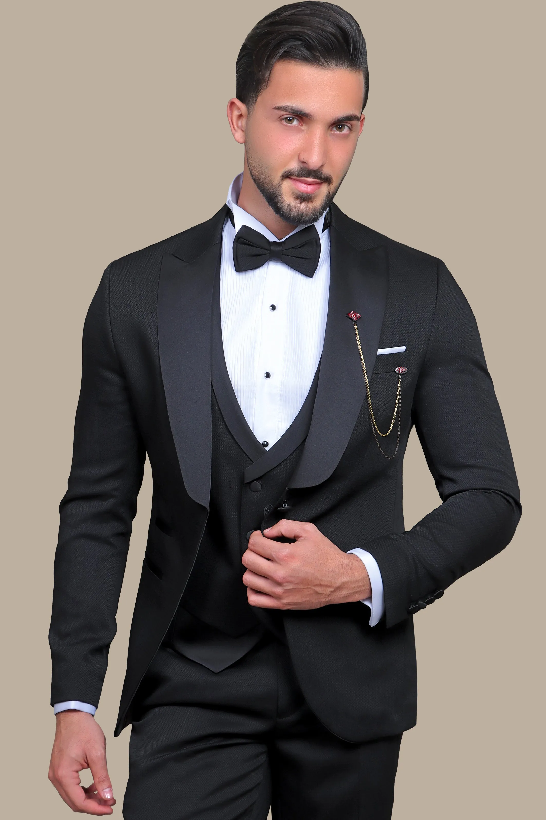 Black Structure Wide Peak 4-Piece Tuxedo