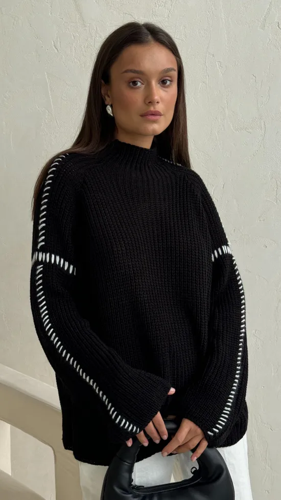 Color Block Trimmed Long Sleeve Sweater