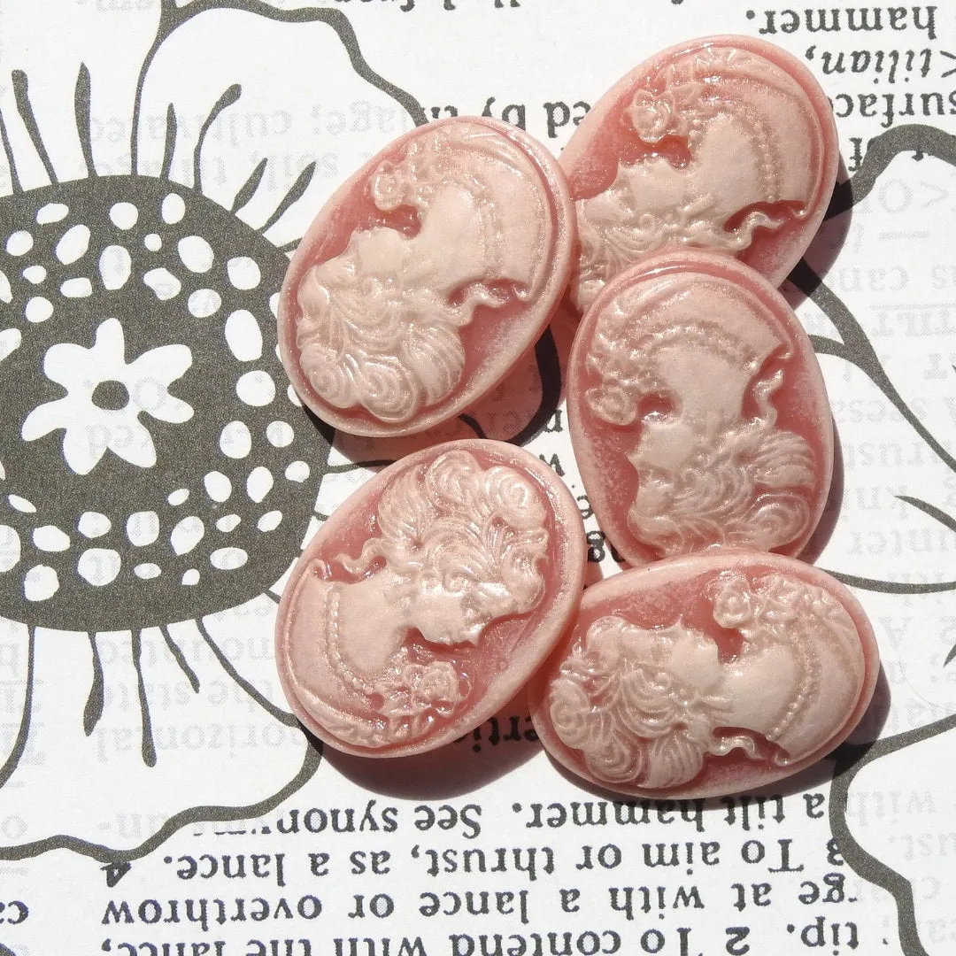 Decorative Cameo Pink Oval Buttons