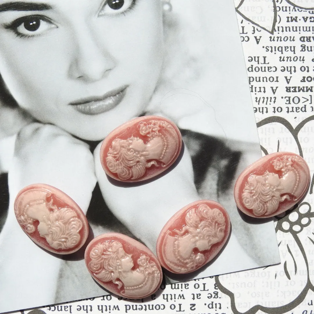 Decorative Cameo Pink Oval Buttons