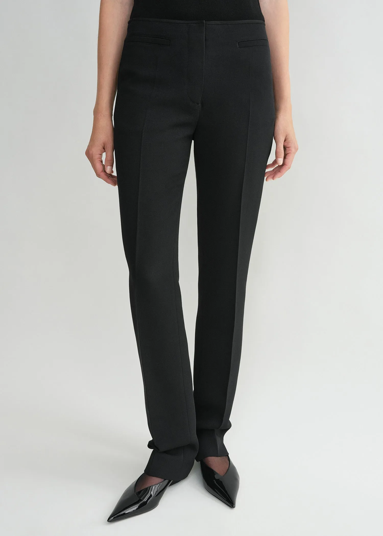 Low-waist cigarette trousers black