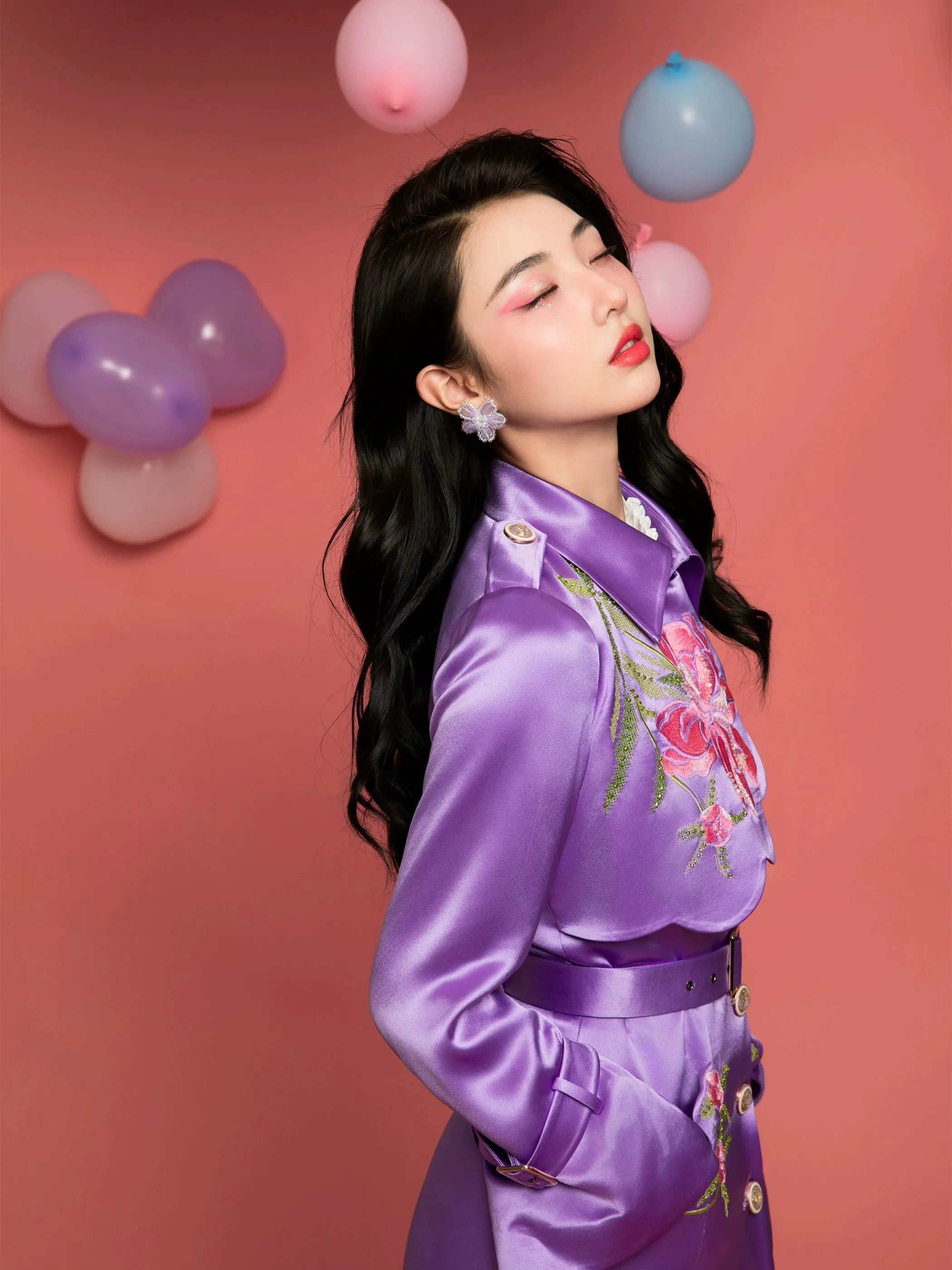 Magic Q purple peony embroidery beaded satin trench coat - Liba