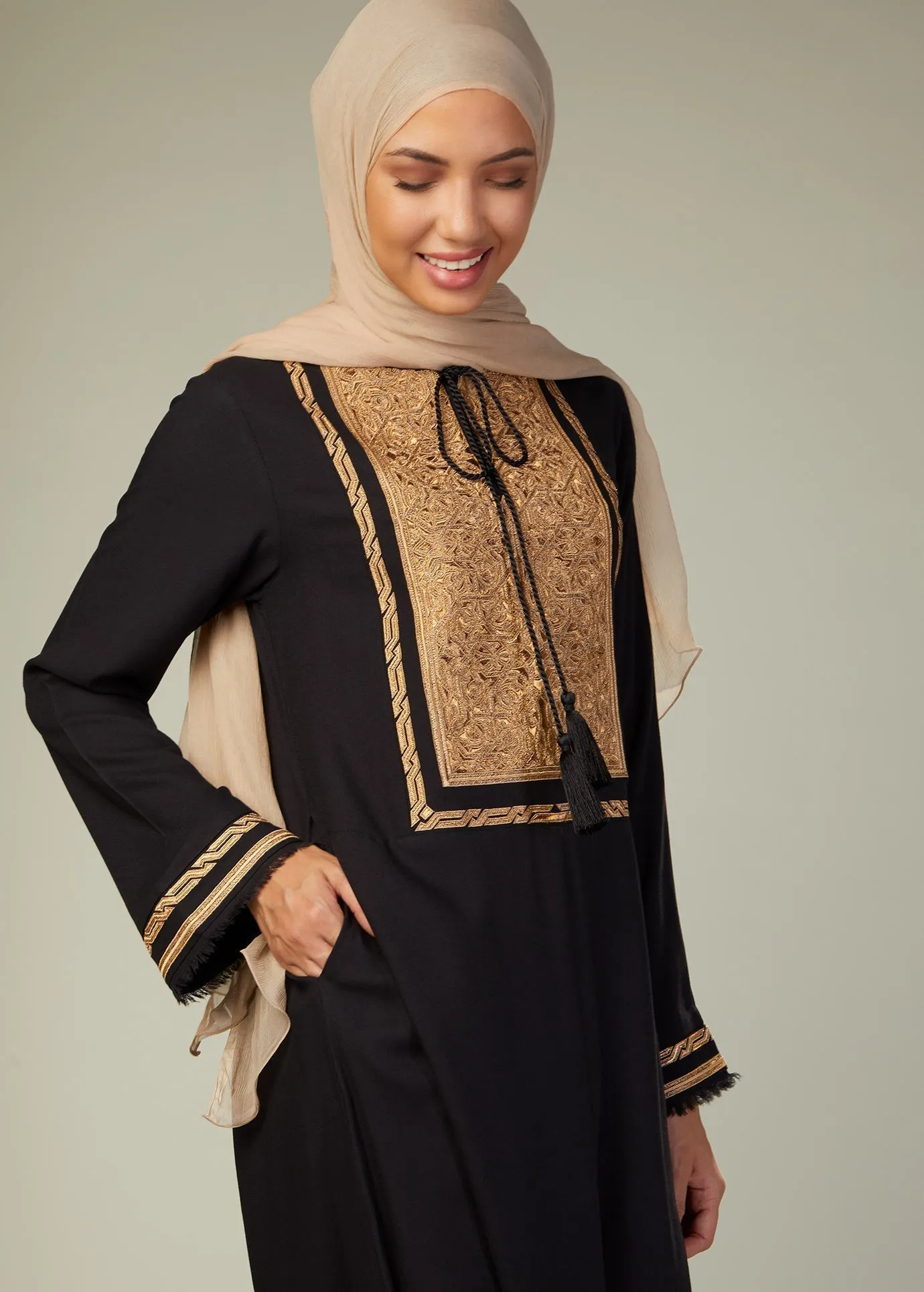 Patina Abaya Black