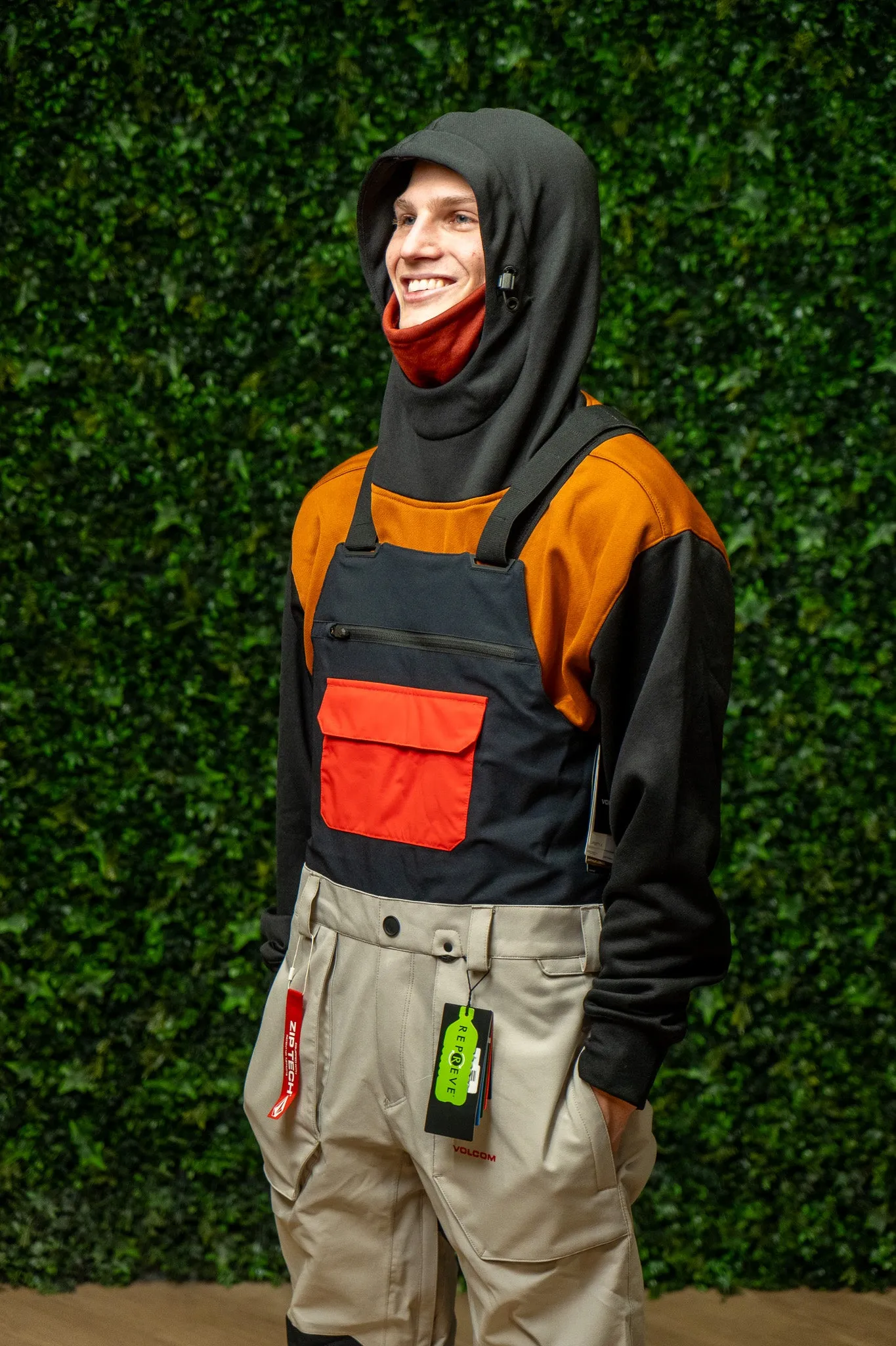 Volcom Roan Bib - Men's | Eco-Friendly Coverage with Superior Waterproofing and Mobility